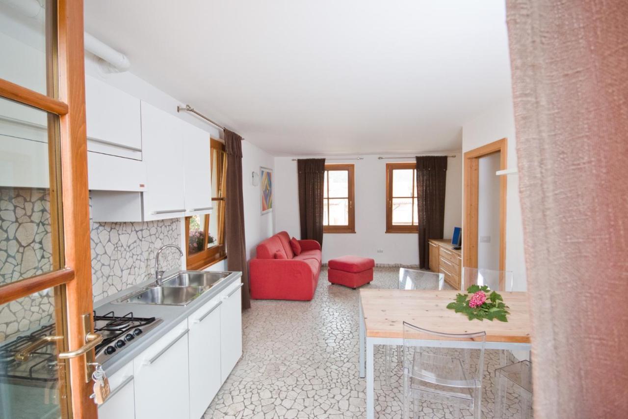 Hotel Martinelli Ronzo-Chienis Kültér fotó