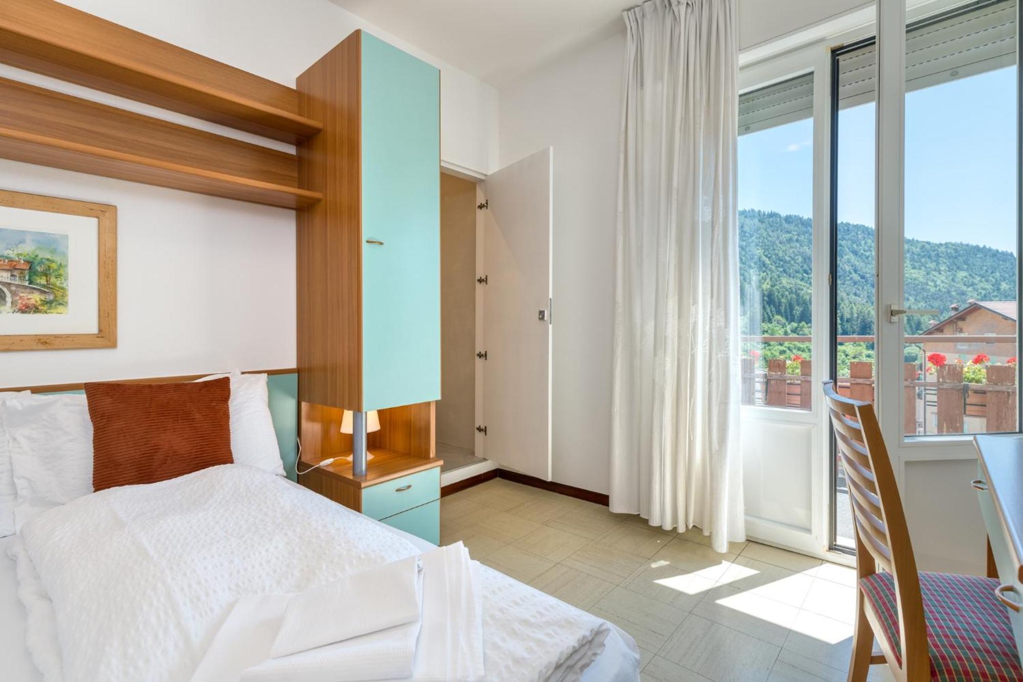 Hotel Martinelli Ronzo-Chienis Kültér fotó