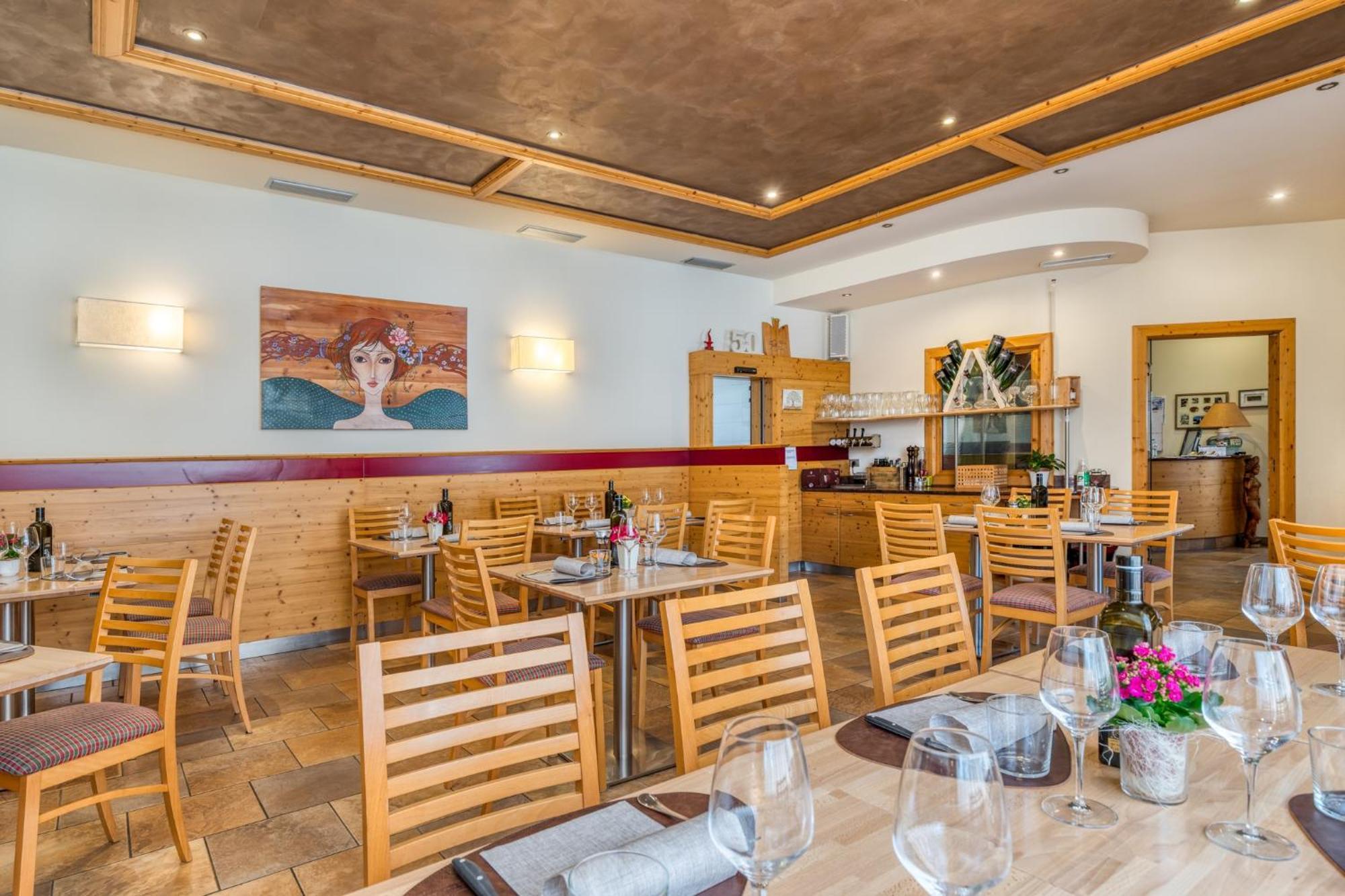 Hotel Martinelli Ronzo-Chienis Kültér fotó