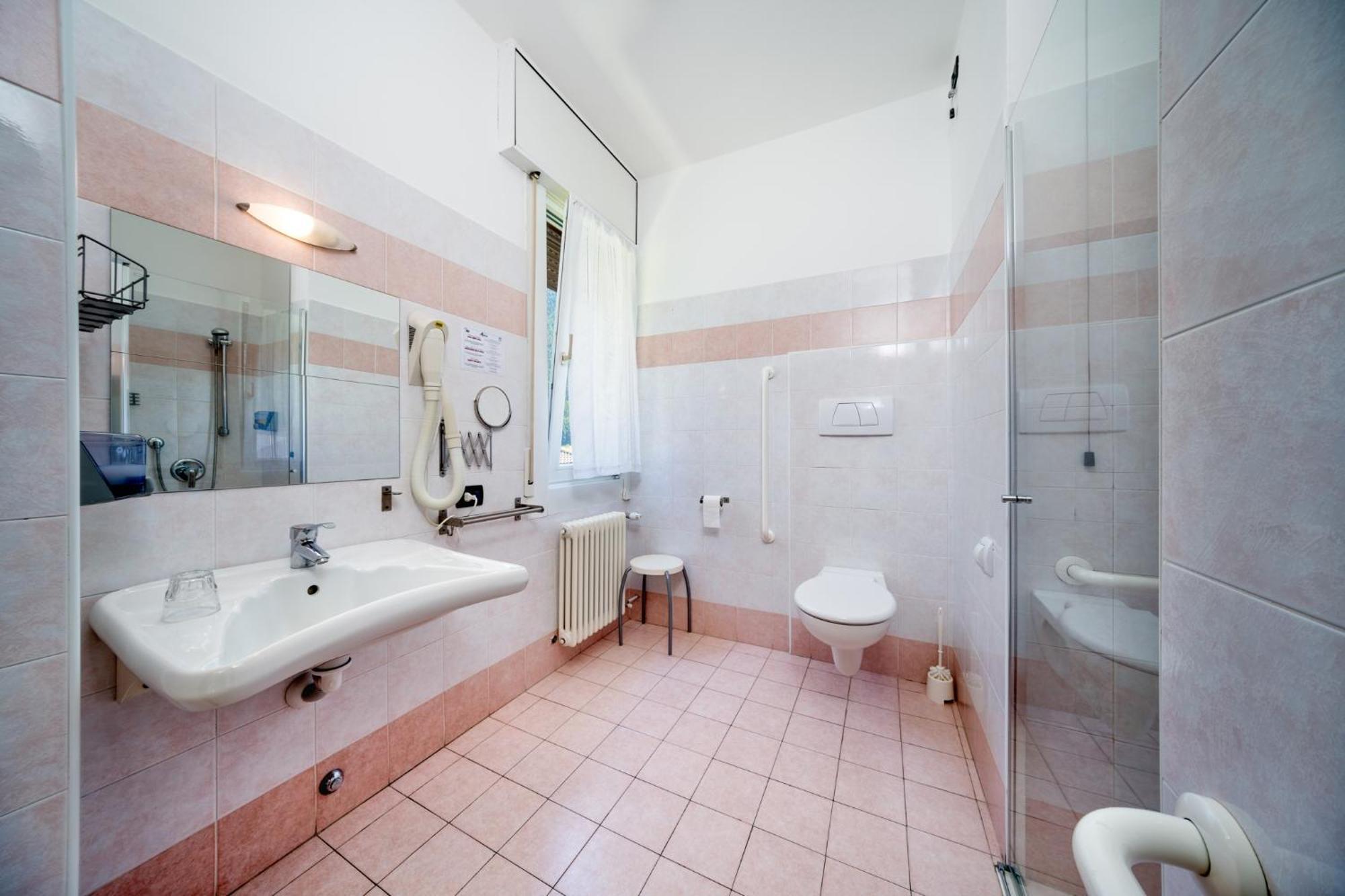 Hotel Martinelli Ronzo-Chienis Szoba fotó