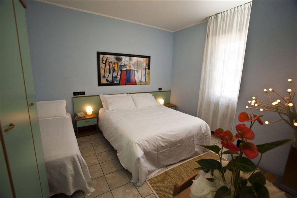 Hotel Martinelli Ronzo-Chienis Kültér fotó
