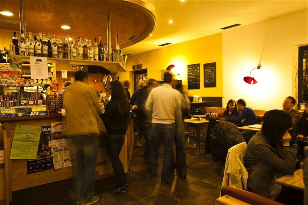 Hotel Martinelli Ronzo-Chienis Kültér fotó